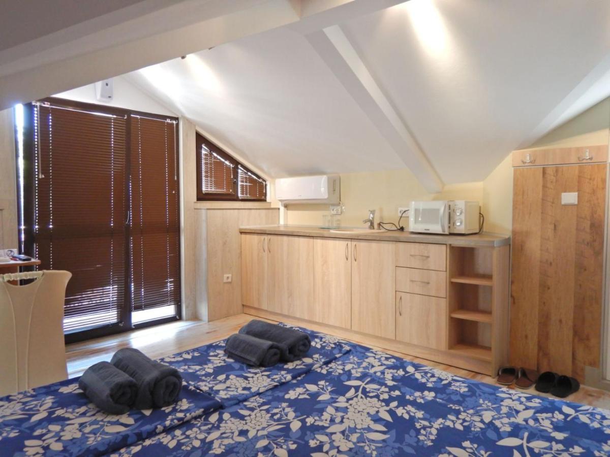 Къща За Гости Кребс Guesthousekrebs Sumen Kültér fotó
